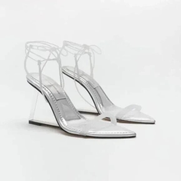 NEW Good American Cinderella Clear Wedge Sandal Women’s Silver Mirror Size 5 - Picture 1 of 6